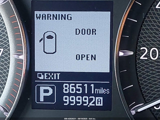 Infiniti 2015 2015 JN8AZ2NF0F9570866 Image 16