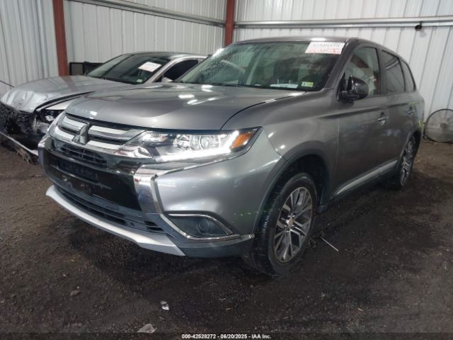 2018 MITSUBISHI OUTLANDER JA4AZ3A33JJ005042 Photo 1