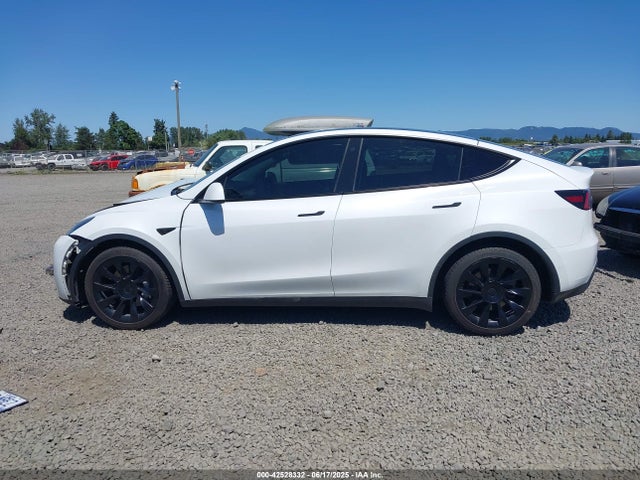 7SAYGDEEXNF401870 Tesla 2022