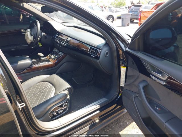 2018 AUDI A8 L WAU43AFD7JN000331 Photo 4