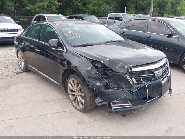 2017 CADILLAC XTS 2G61M5S32H9158776 Photo 0