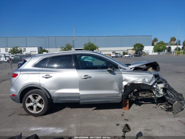 5LMCJ1A96FUJ23115 Lincoln 2015