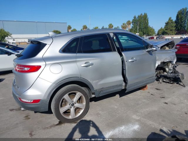 5LMCJ1A96FUJ23115 Lincoln 2015