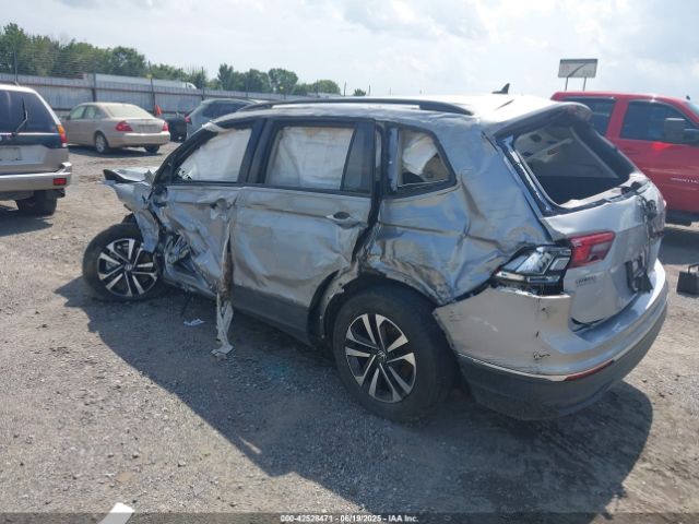 2022 VOLKSWAGEN TIGUAN 3VV0B7AXXNM080962 Photo 2