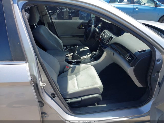 1HGCR2F38HA276983 Honda k24w1
