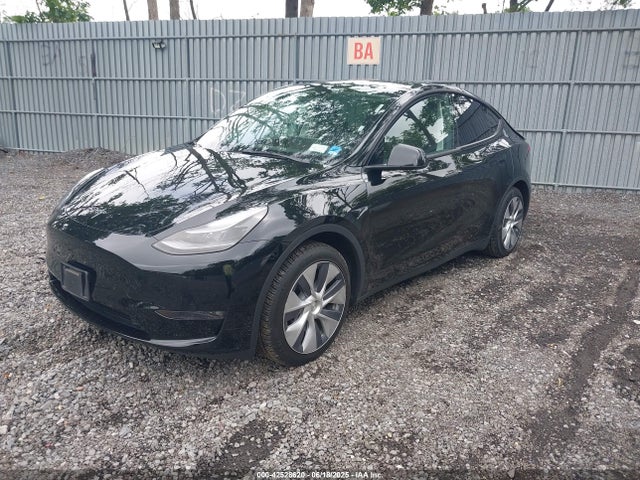 42528620 :رقم المزاد ، 7SAYGAEE6PF915183 vin ، 2023 Tesla Model Y Awd/long Range Dual Motor All-wheel Drive مزاد بيع