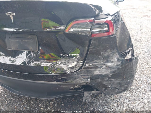 42528620 :رقم المزاد ، 7SAYGAEE6PF915183 vin ، 2023 Tesla Model Y Awd/long Range Dual Motor All-wheel Drive مزاد بيع