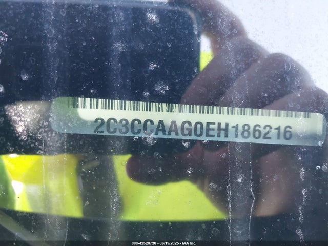 2C3CCAAG0EH186216 Chrysler 2014