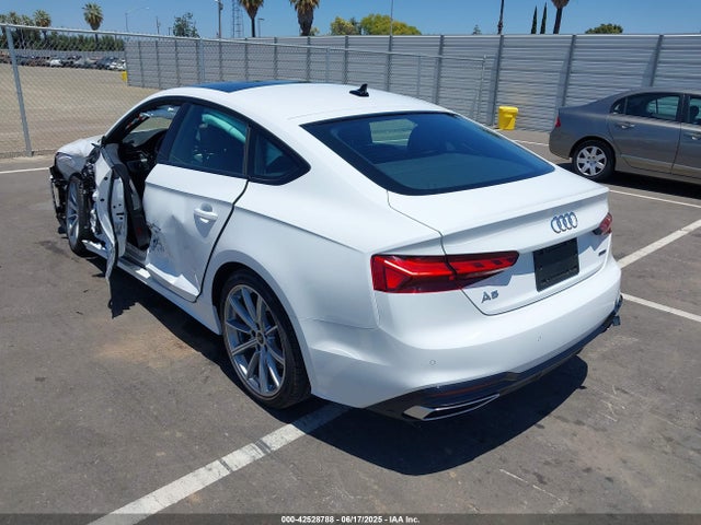 2025 AUDI A5 SPORTBACK WAUDACF54SA011399 Photo 2