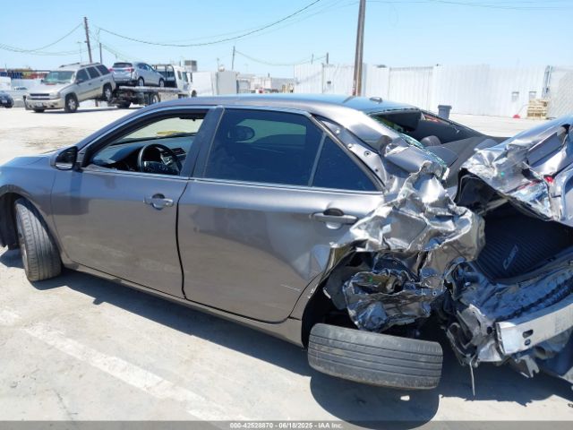 4T1BF1FK3HU366105 Toyota 2ar-fe
