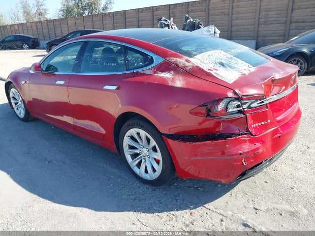 2016 TESLA MODEL S 5YJSA1E45GF157302 Photo 2
