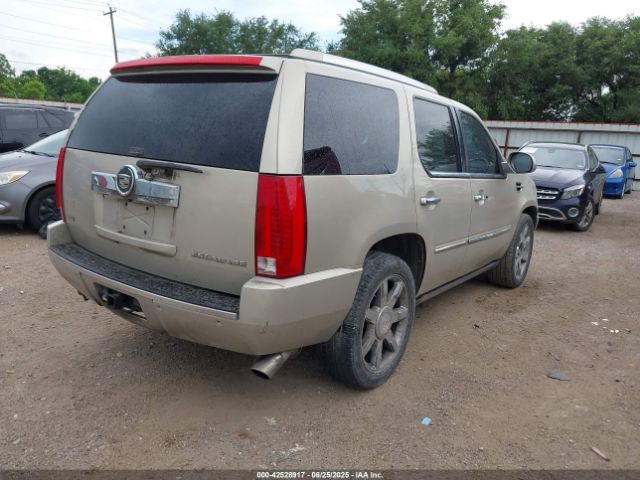 2011 CADILLAC ESCALADE 1GYS4CEFXBR346139 Photo 3