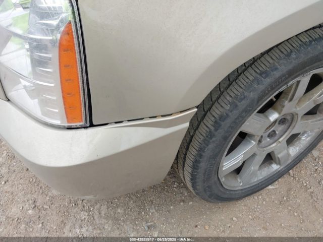 2011 CADILLAC ESCALADE 1GYS4CEFXBR346139 Photo 5