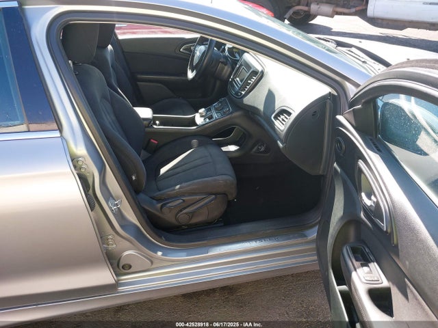 Chrysler 2015 2015 1C3CCCAB9FN756769 Image 5