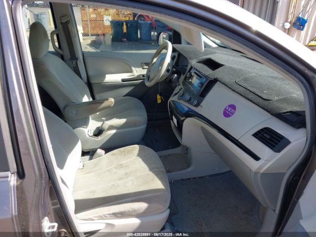 2012 TOYOTA SIENNA 5TDKA3DC6CS014210 Photo 4