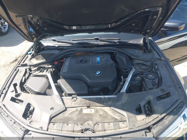 WBA13AG02PCL57323 BMW 530e