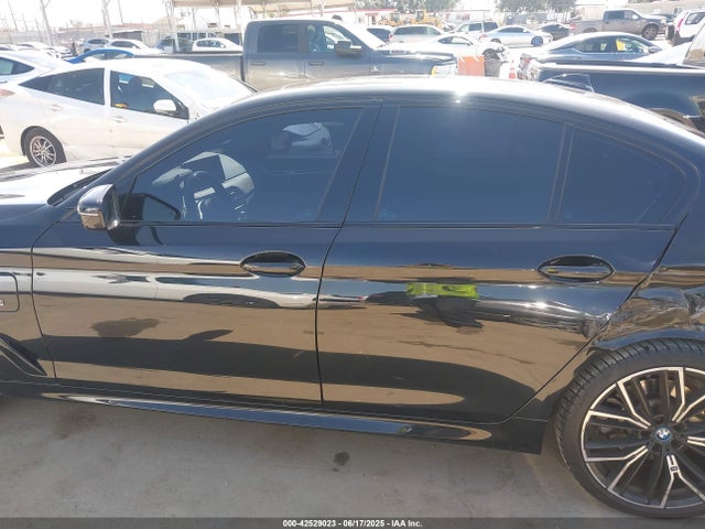 WBA13AG02PCL57323 BMW 530e