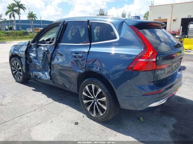 2023 VOLVO XC60 YV4L12RN1P1384974 Photo 2