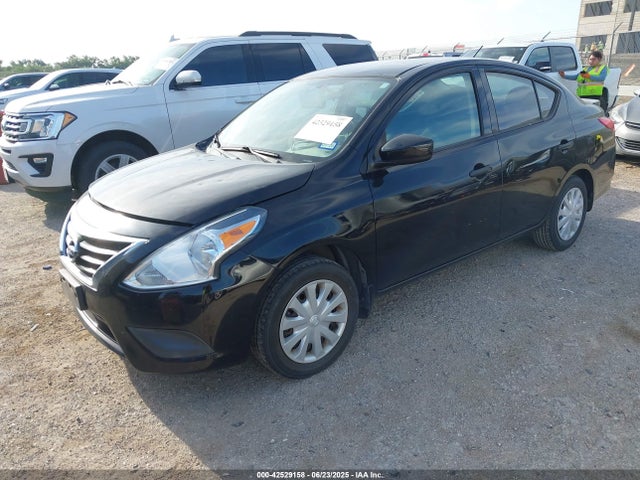 3N1CN7AP6HL903578 Nissan 2017