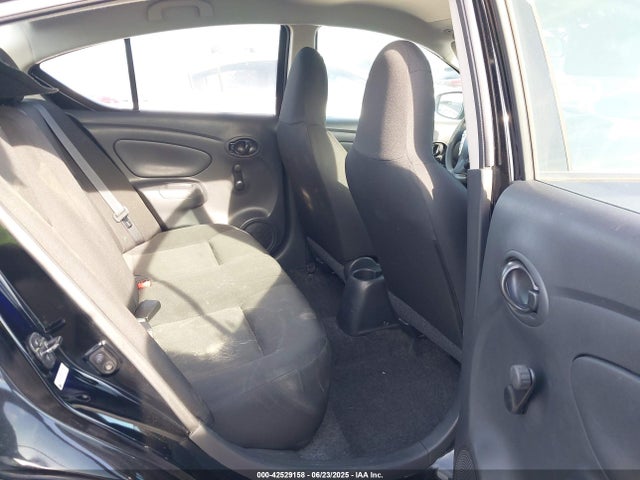 3N1CN7AP6HL903578 Nissan 2017