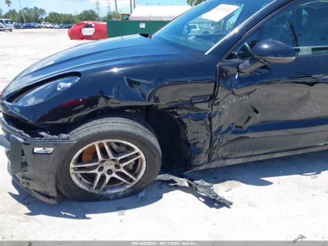 2021 PORSCHE MACAN WP1AA2A52MLB03298 Photo 5