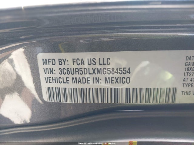 3C6UR5DLXMG584554 RAM 2500