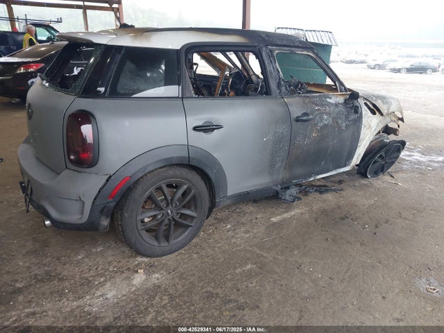 2014 MINI COUNTRYMAN WMWZC5C58EWP38553 Photo 3