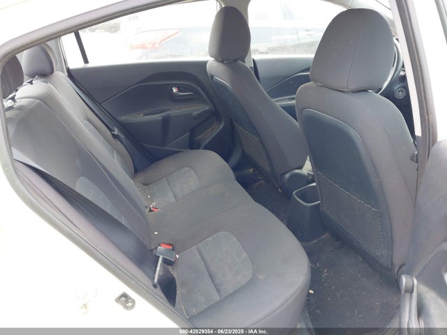 KNADM4A33H6049222 KIA 2017