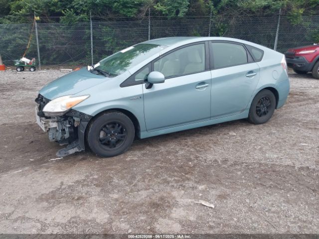 2013 TOYOTA PRIUS JTDKN3DU6D1646555 Photo 1