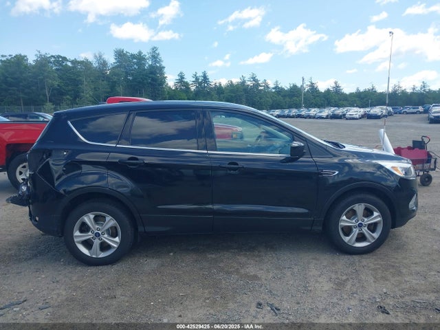 1FMCU0G93HUB04407 Ford Escape