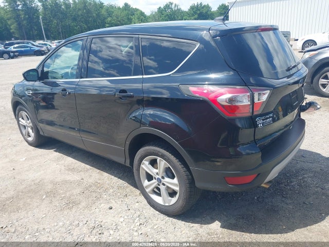1FMCU0G93HUB04407 Ford Escape