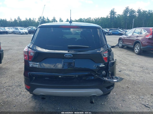 1FMCU0G93HUB04407 Ford Escape