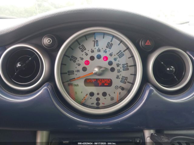 2006 MINI COOPER S WMWRH33516TL93102 Photo 6