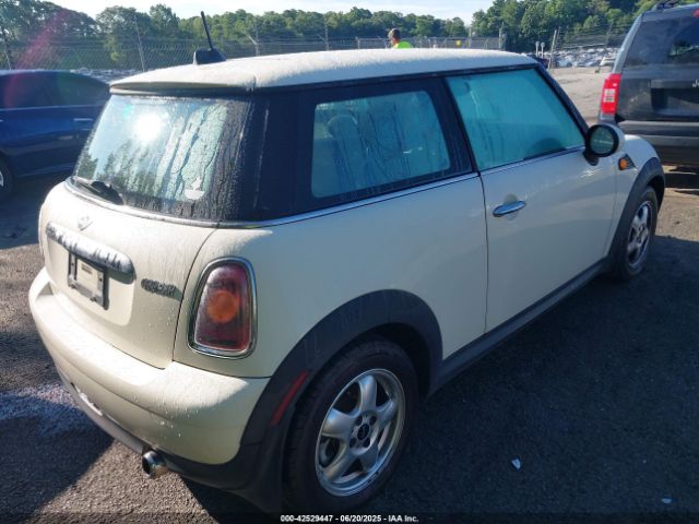2007 MINI COOPER WMWMF335X7TU63276 Photo 3