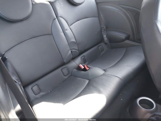 2007 MINI COOPER WMWMF335X7TU63276 Photo 7