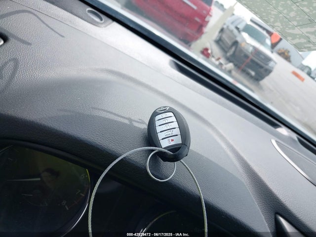 JN8AT2MV9JW300278 Nissan 2018