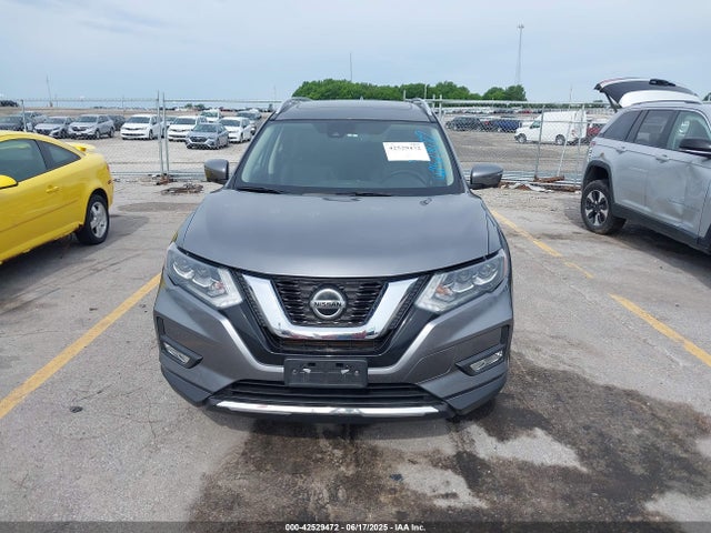 JN8AT2MV9JW300278 Nissan 2018