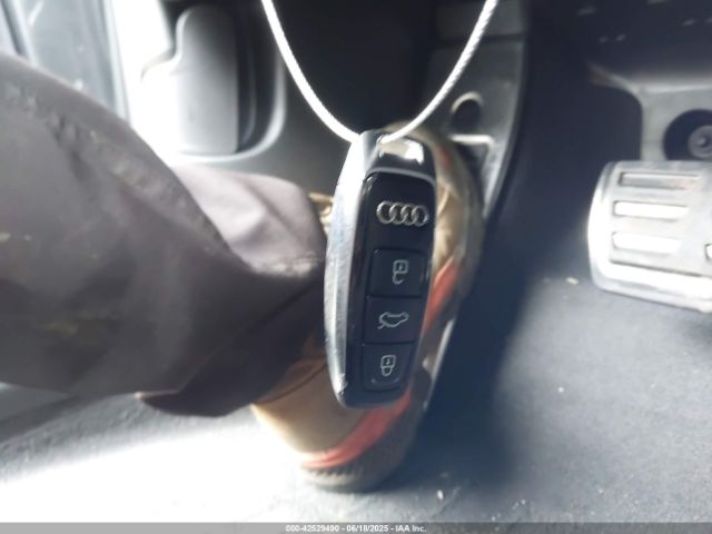 2019 AUDI A7 WAUV2AF29KN022385 Photo 10