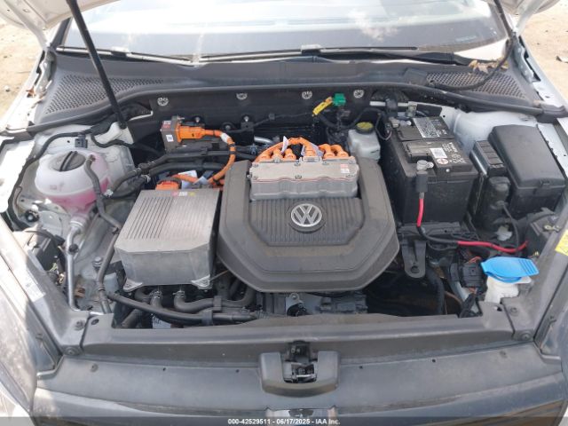 2016 VOLKSWAGEN E-GOLF WVWKP7AU3GW912983 Photo 9