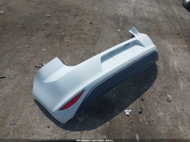 WVWKP7AU3GW912983 Volkswagen 2016