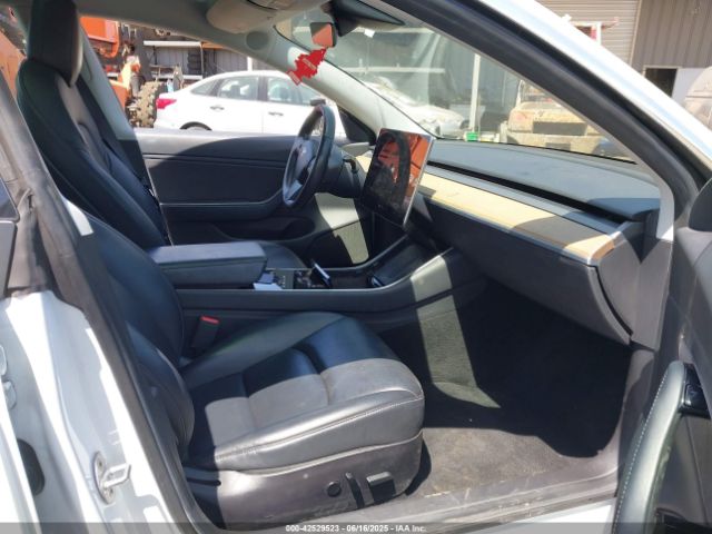 2019 TESLA MODEL 3 5YJ3E1EA3KF401407 Photo 4