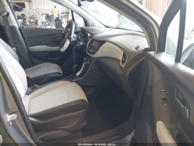 2020 CHEVROLET TRAX 3GNCJNSB3LL213660 Photo 4