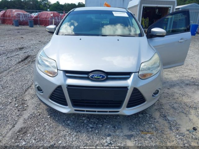 1FADP3K28EL320482 Ford FOCUS SE