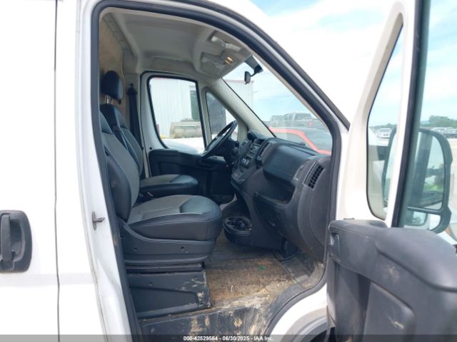 3C6TRVAG7HE531587 RAM 2017