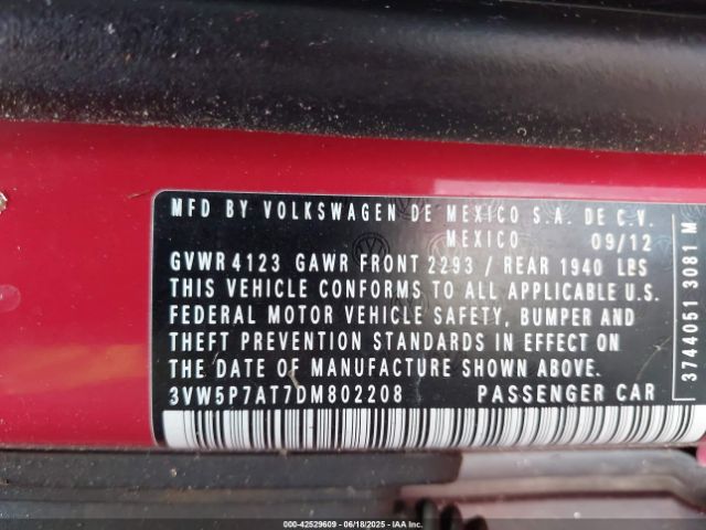 2013 VOLKSWAGEN BEETLE 3VW5P7AT7DM802208 Photo 8