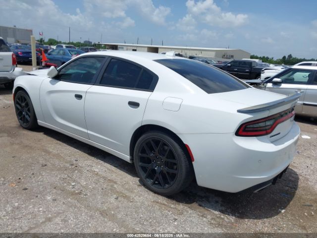 2017 DODGE CHARGER 2C3CDXHG9HH557125 Photo 2