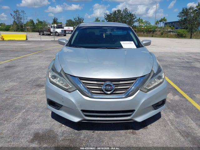 1N4AL3AP5HC251430 Nissan Altima 2.5 Sv