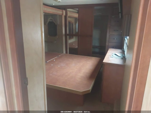 4X4FCRM23BS205444 Forest River Cedar Creek