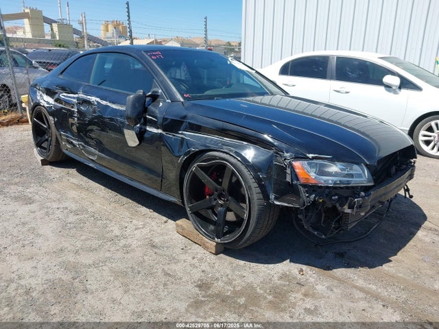 2010 AUDI S5 WAUVVAFR1AA085233 Photo 0
