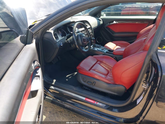 2010 AUDI S5 WAUVVAFR1AA085233 Photo 4